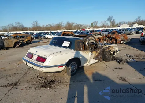 1990 Buick Riviera z USA, uszkodzony, nr VIN 1G4EZ13C9LU418153